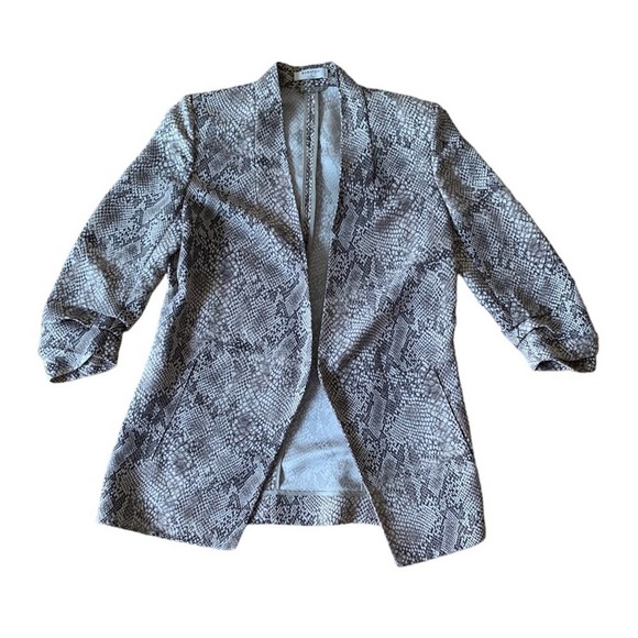 Babaton Aritzia 2 Macaulay Python Snake Print Blazer Ruched Office Siren - Picture 2 of 9